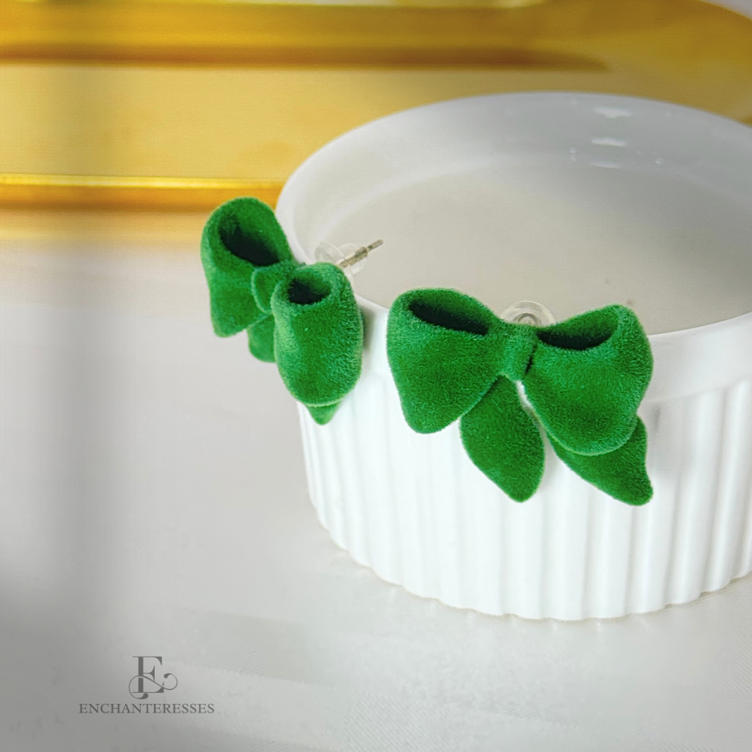 Festive Bow Delight